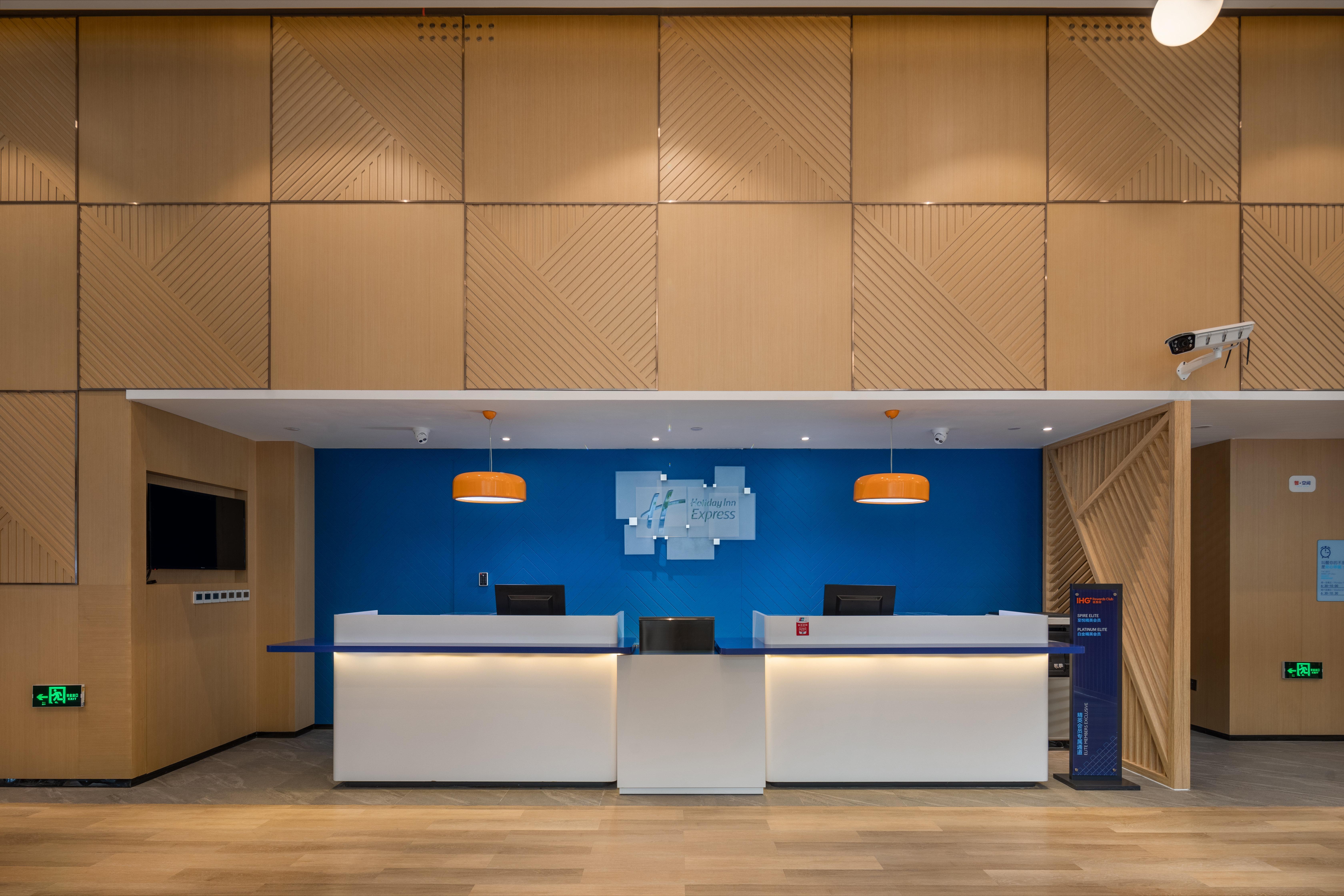 Holiday Inn Express Ningbo City Center By Ihg מראה חיצוני תמונה