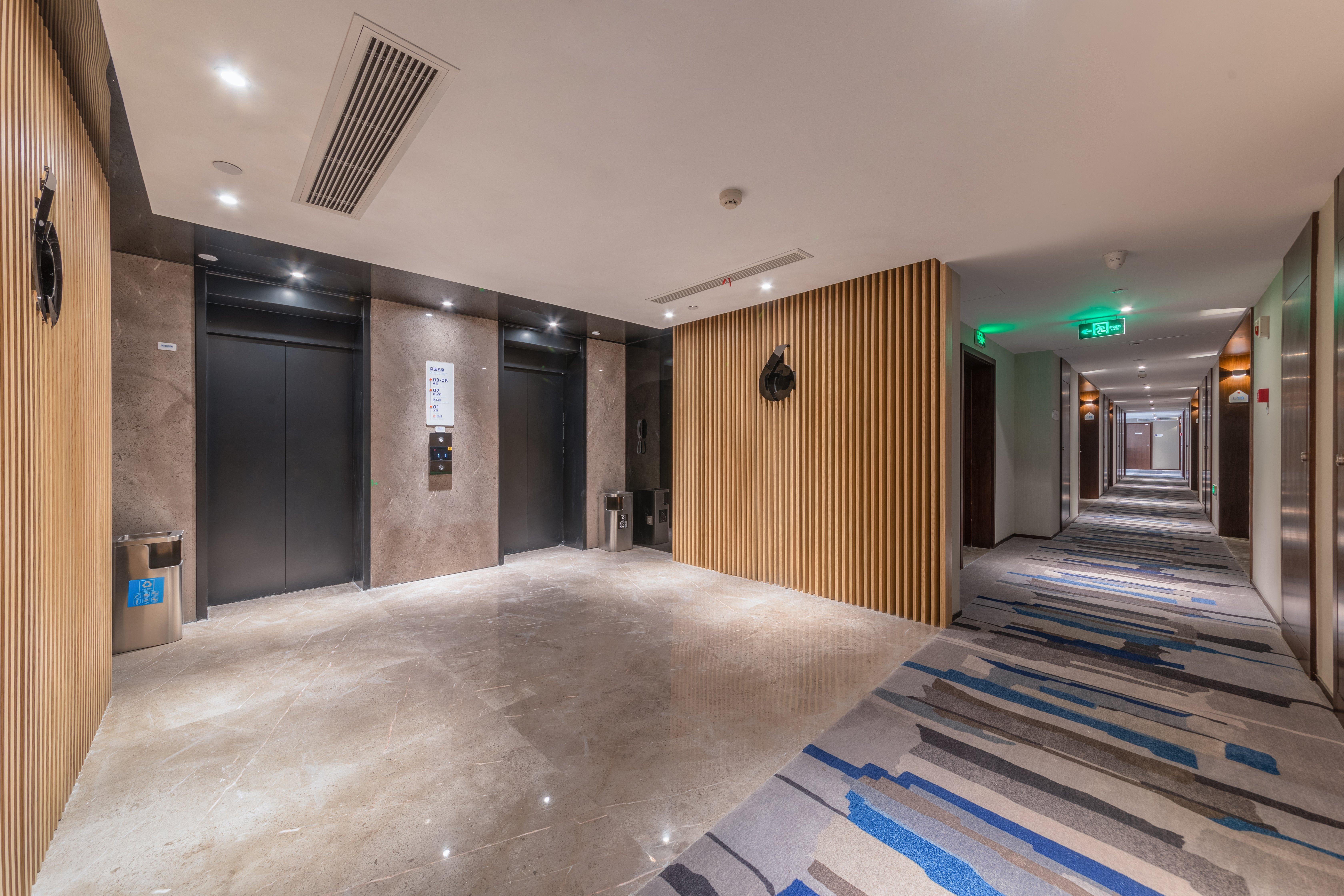 Holiday Inn Express Ningbo City Center By Ihg מראה חיצוני תמונה